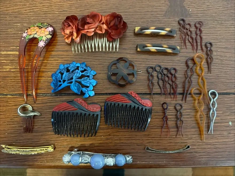 Vintage Lot Of Hair Pins Clips Berets Combs Hand Painted, Celluloid 50’s - 90’s